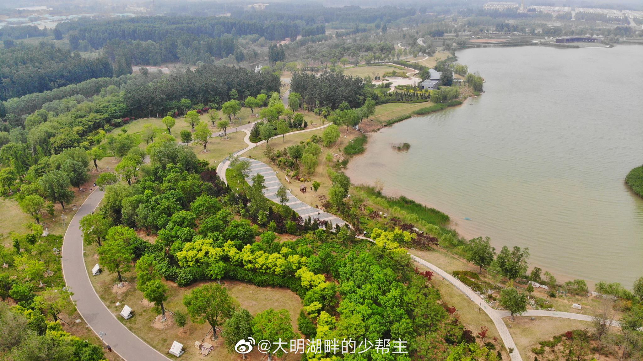 平阴玫瑰湖湿玛钢公园(玫瑰湖湿地公园)以生态为基础