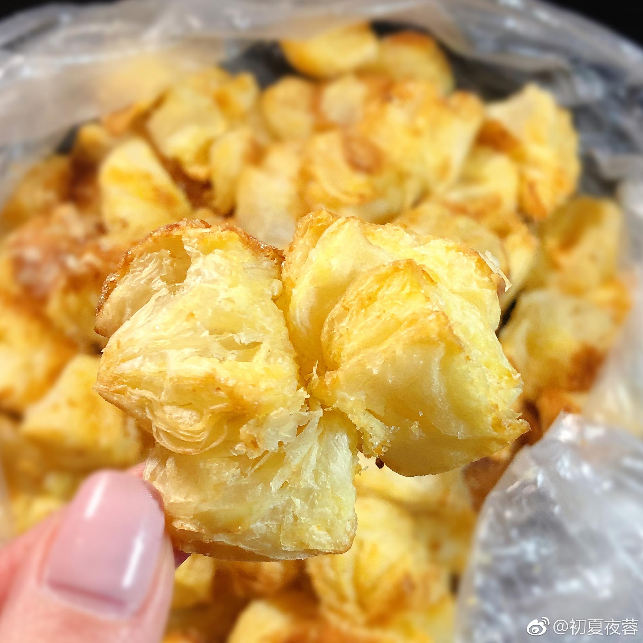 百香林是不是放了罂粟壳啊我为什么怎么吃都吃不够啊椰蓉条蝴蝶酥泡芙