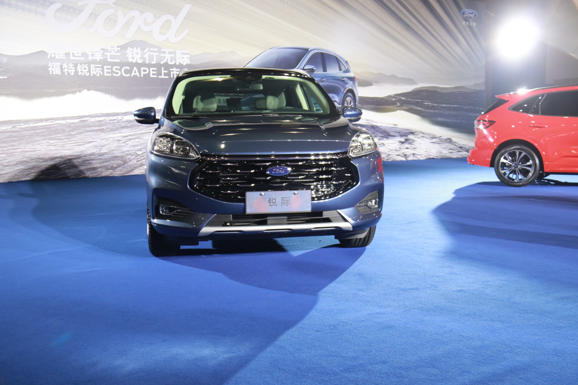 四驱先锋suv 长安福特锐际上市售18.98万-21.88万元