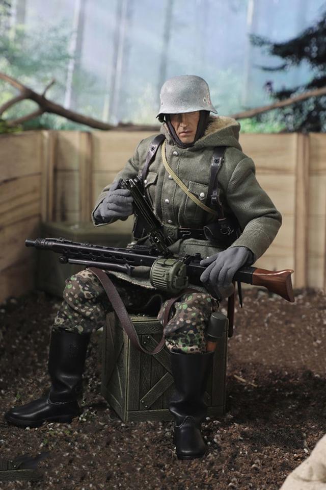 二战德军著名通用机枪mg42图解每分钟1500发的高射速步兵噩梦