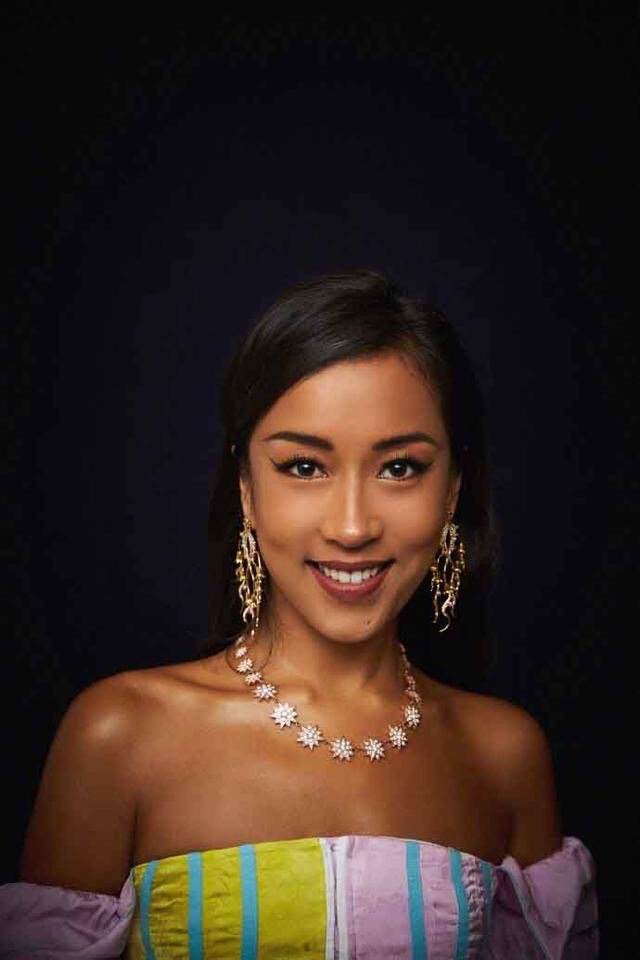 吉克隽逸巧克力肤色加上高颜值立体五官,国际范十足|吉克隽逸|五官