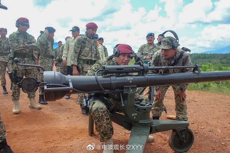 马来西亚第10伞兵旅m40a2无后坐力炮实弹射击|马来西亚|伞兵|无后坐力