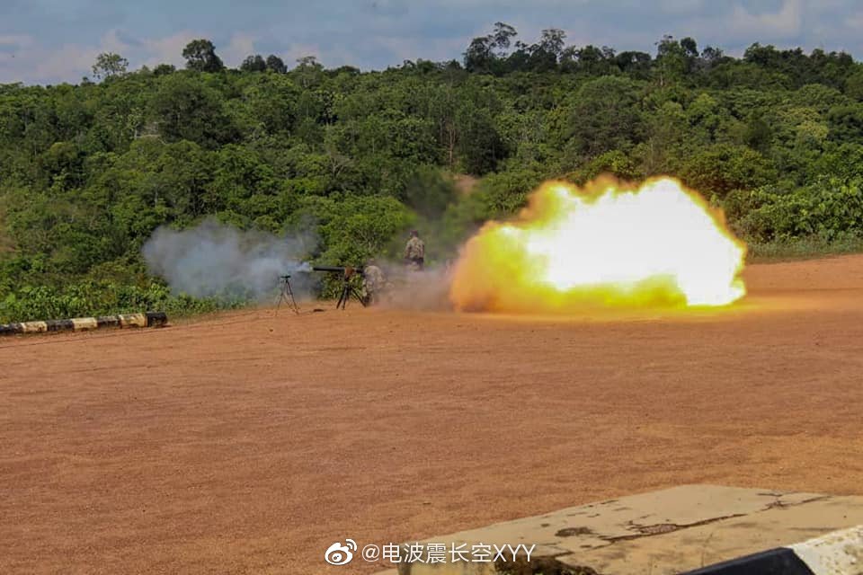 马来西亚第10伞兵旅m40a2无后坐力炮实弹射击|马来西亚|伞兵|无后坐力