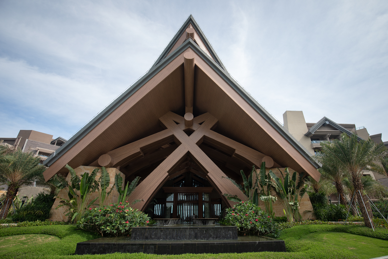 逼格不输东南亚胜地的滨海秘境地标度假酒店随手拍都是大片