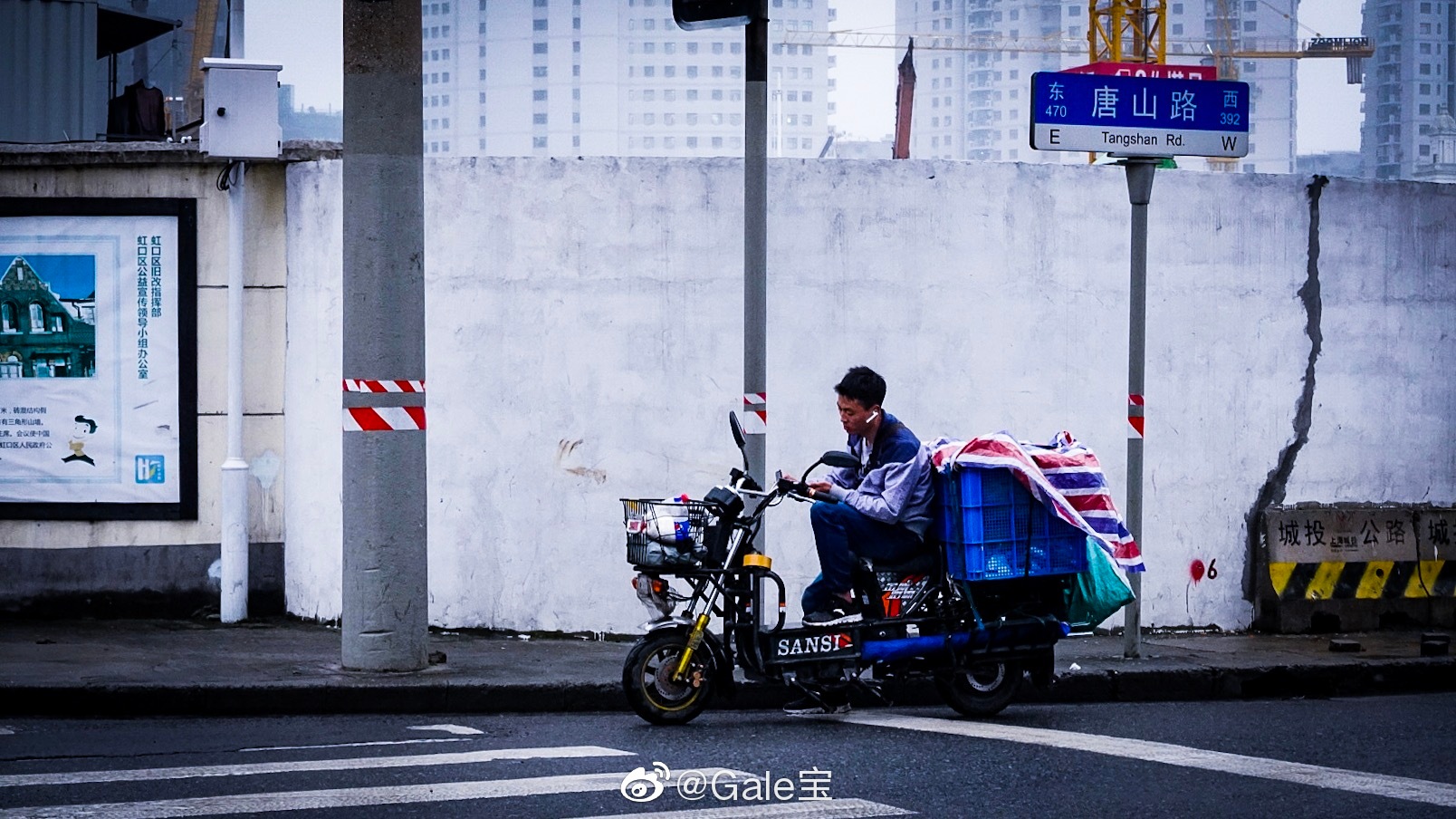 朦胧上海第二弹这座城市真的很美 @中国摄影师联盟 @背包客慕白  