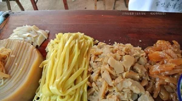 天水的呱呱嘫嘫捞捞分别都是什么美食看完长见识了