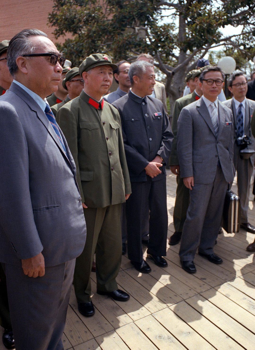 1980年国防部长耿彪与副总参谋长刘华清访美