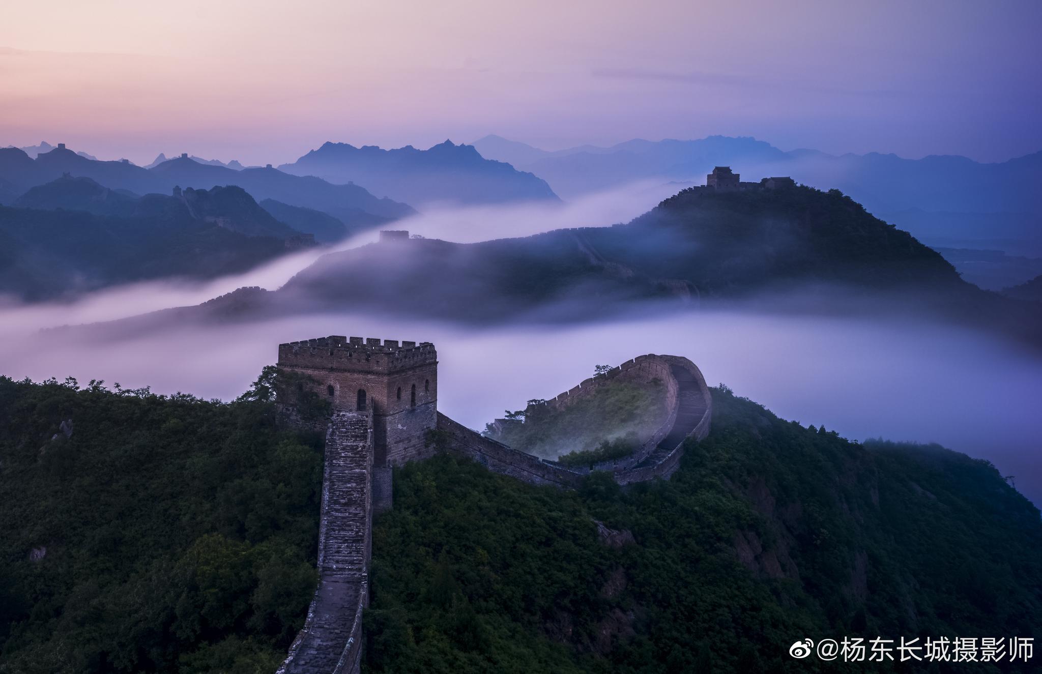 记不清这是第几次雨后来到金山岭长城了昨天凌晨3点