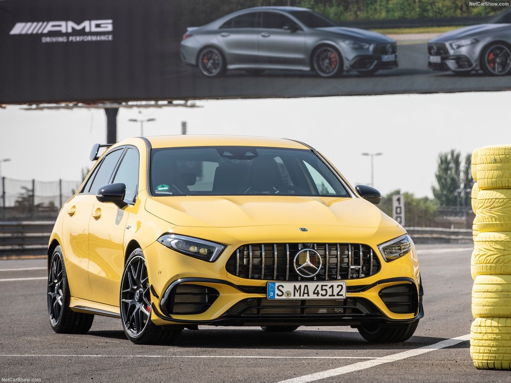 奔驰amg a45 s & cla 45 s 两台车均采用2.0t发动机