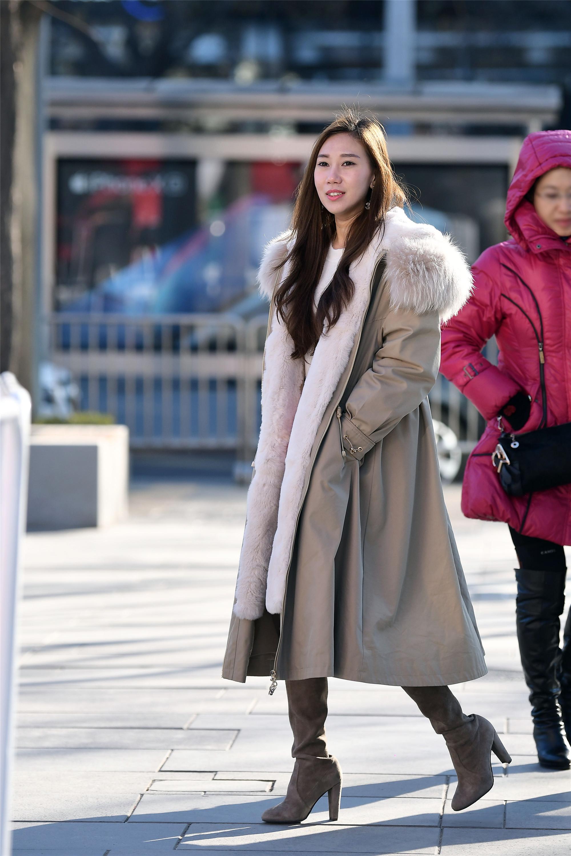 冬天穿高跟鞋的姑娘,她们都过着精致的生活