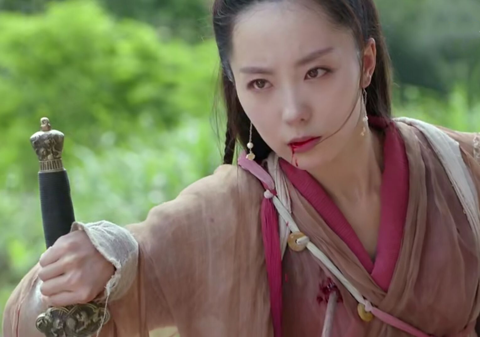 《新倚天》第48集的这处改编,实在是绝了,编剧很厉害