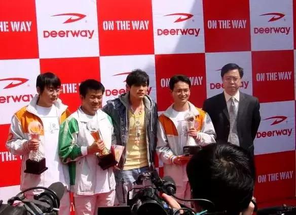 德尔惠岌岌可危,晋江老板丁明炉兄弟"栽跟头"是上市冲动惩罚?