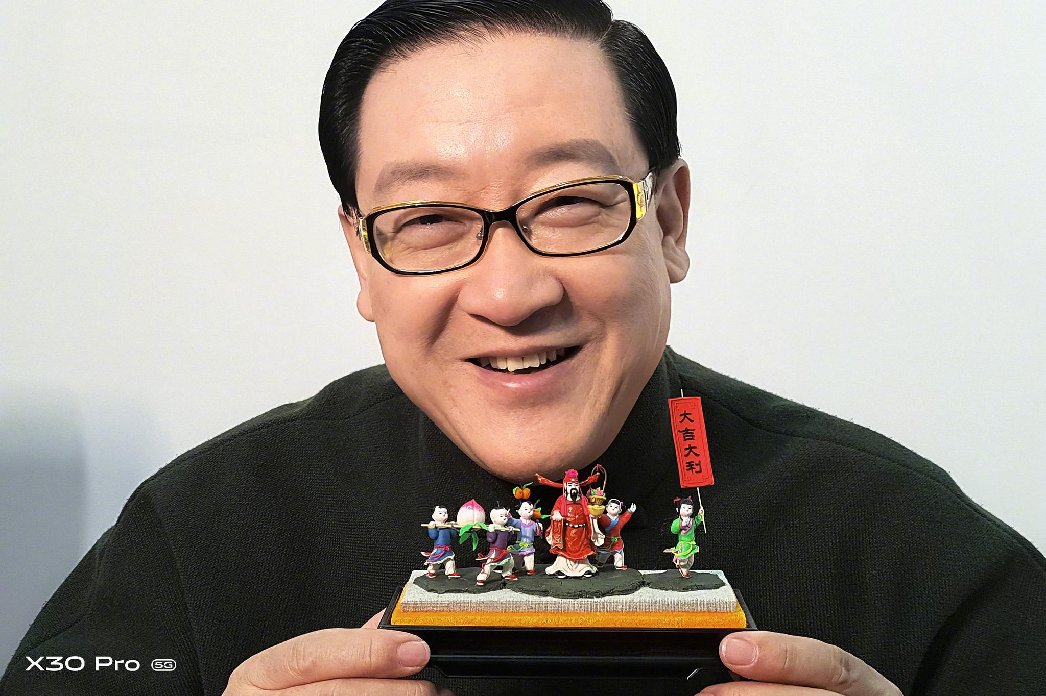 手艺人常年以充沛的热情来淬炼精湛的技艺,手艺即是初心.临近过年