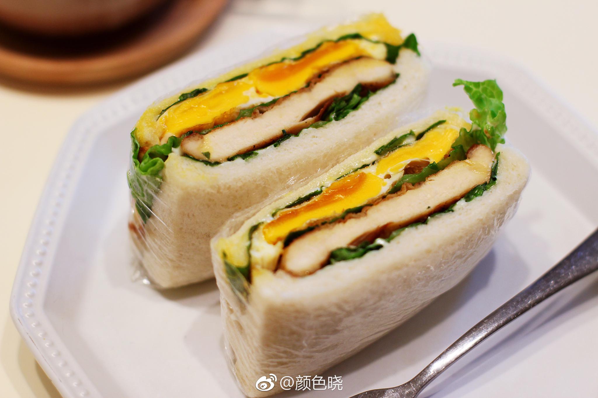 661期鸡胸肉煎蛋三明治棉花糖可可奶梨子冬天就想做的热可可