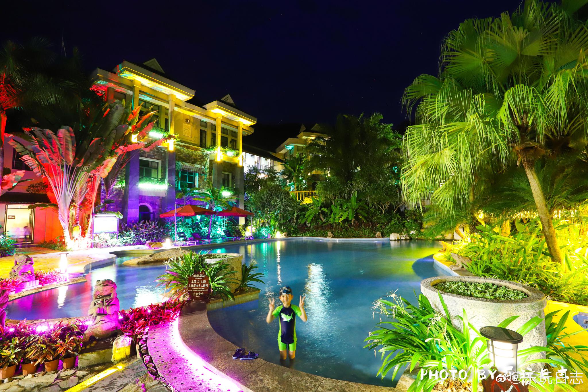 ����ס���Ⱥɽ�Ļ���֮�е�ѽŵ������һ�ŶȼپƵ�