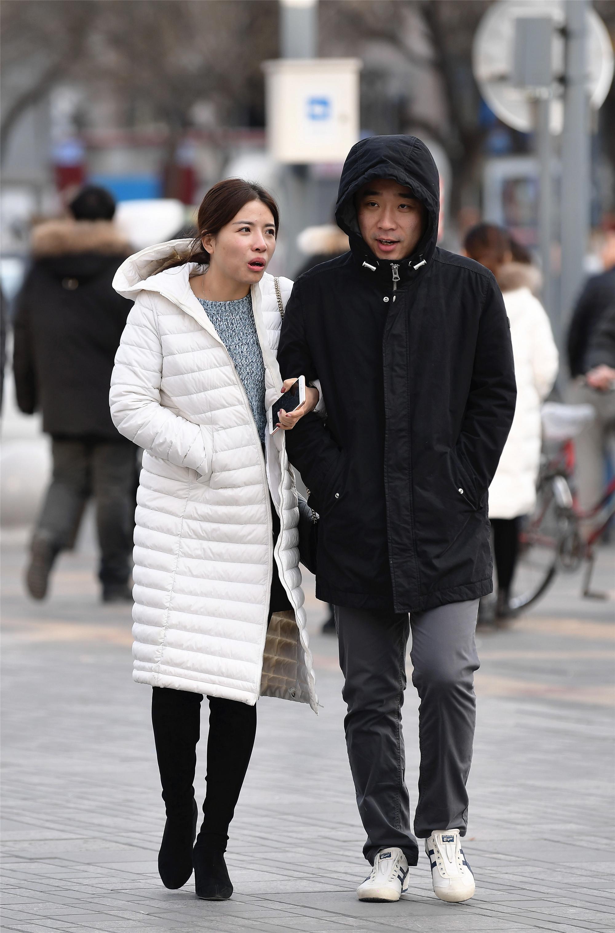 冬天出去逛街,选闺蜜还是男友,你会纠结么?