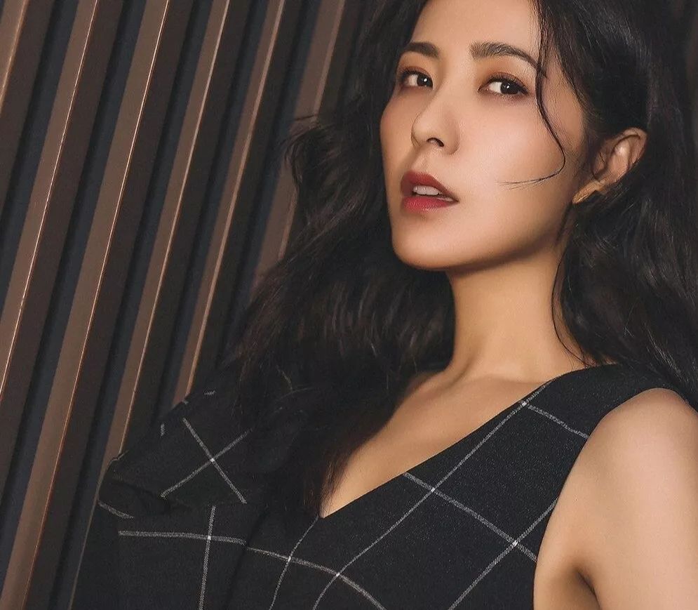 曾黎我馋的不只是你的身子