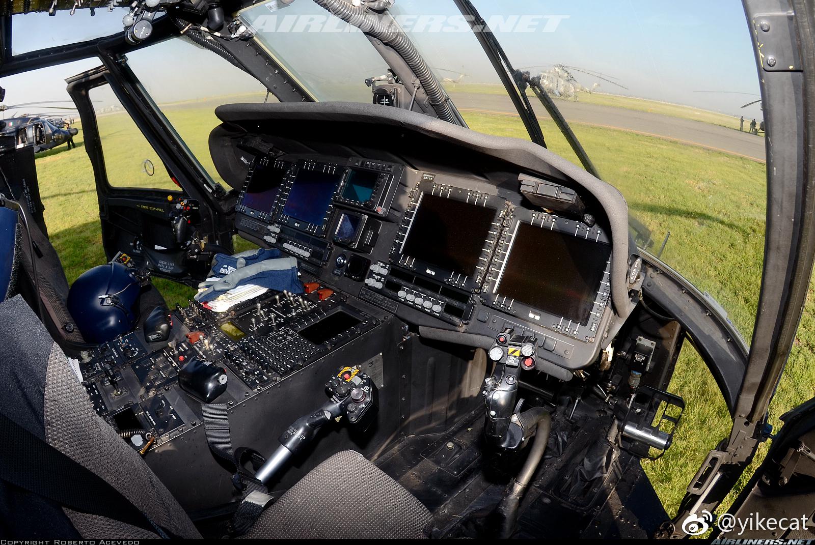 uh-60m black hawk"黑鹰"