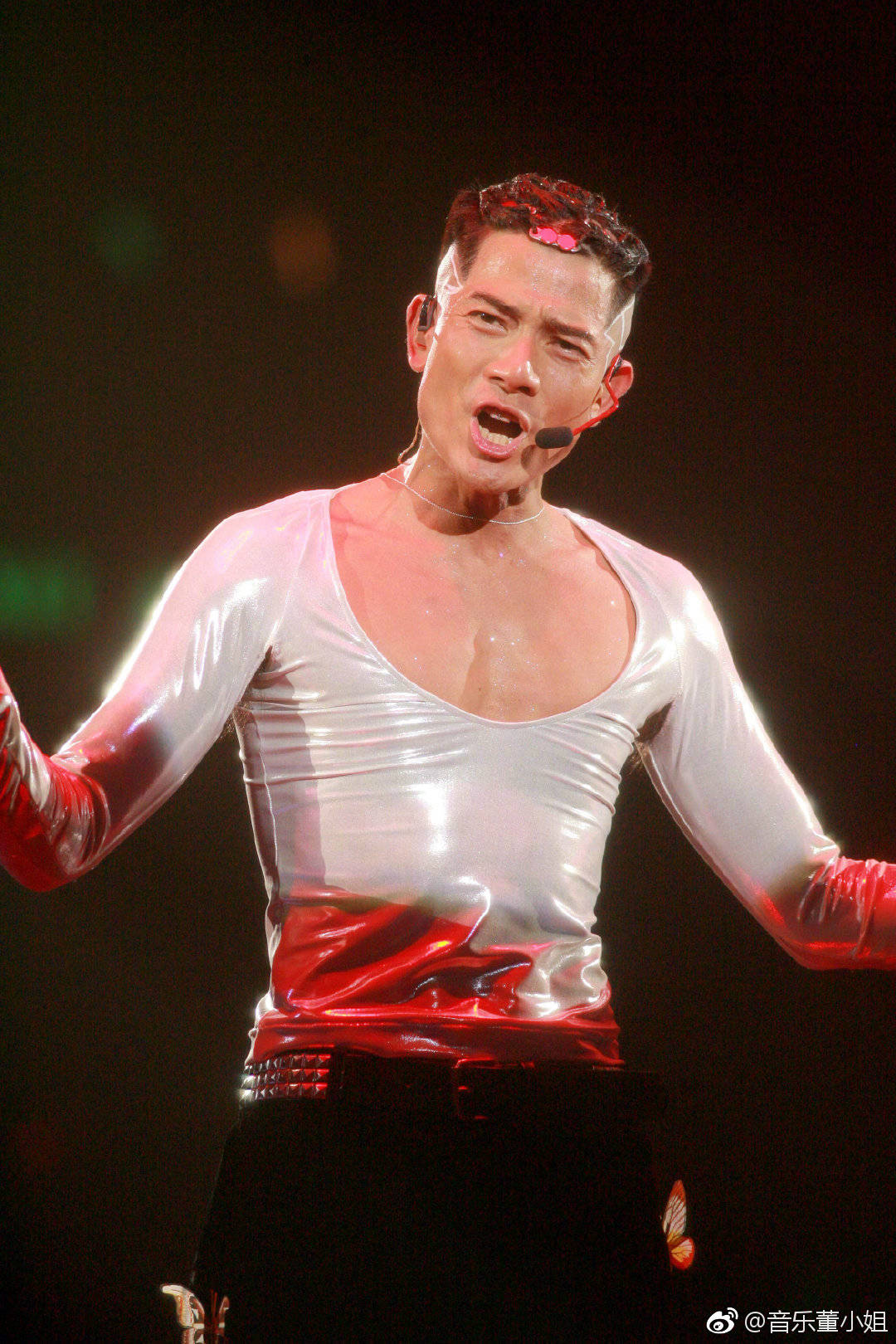 湿身性感的狂野之城郭富城,果然是没有不努力的天王!