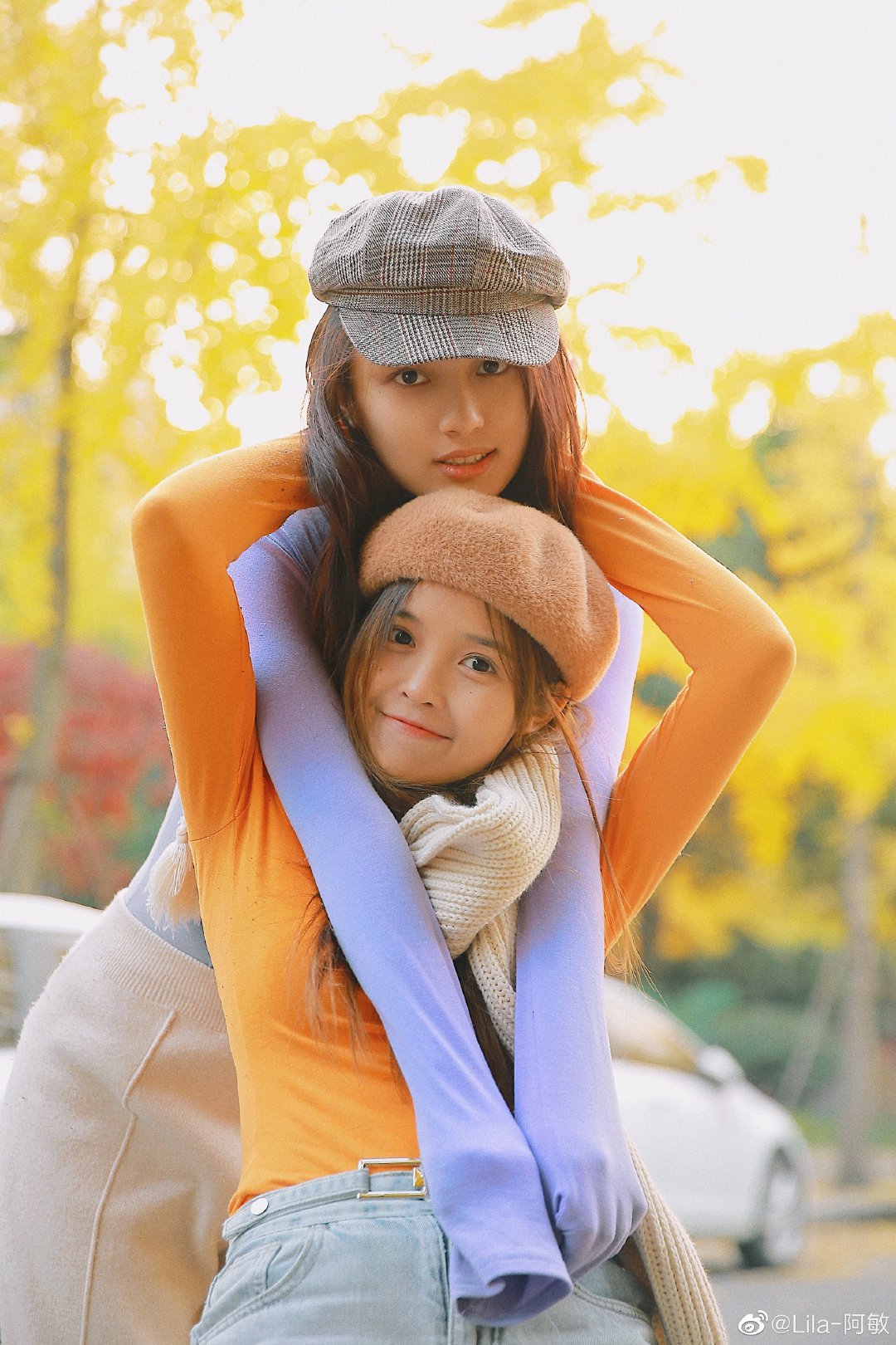 我和凤仙女的第8年银杏闺蜜照摄影@tnt灰 出境@w菠萝阿姨 @lila-阿