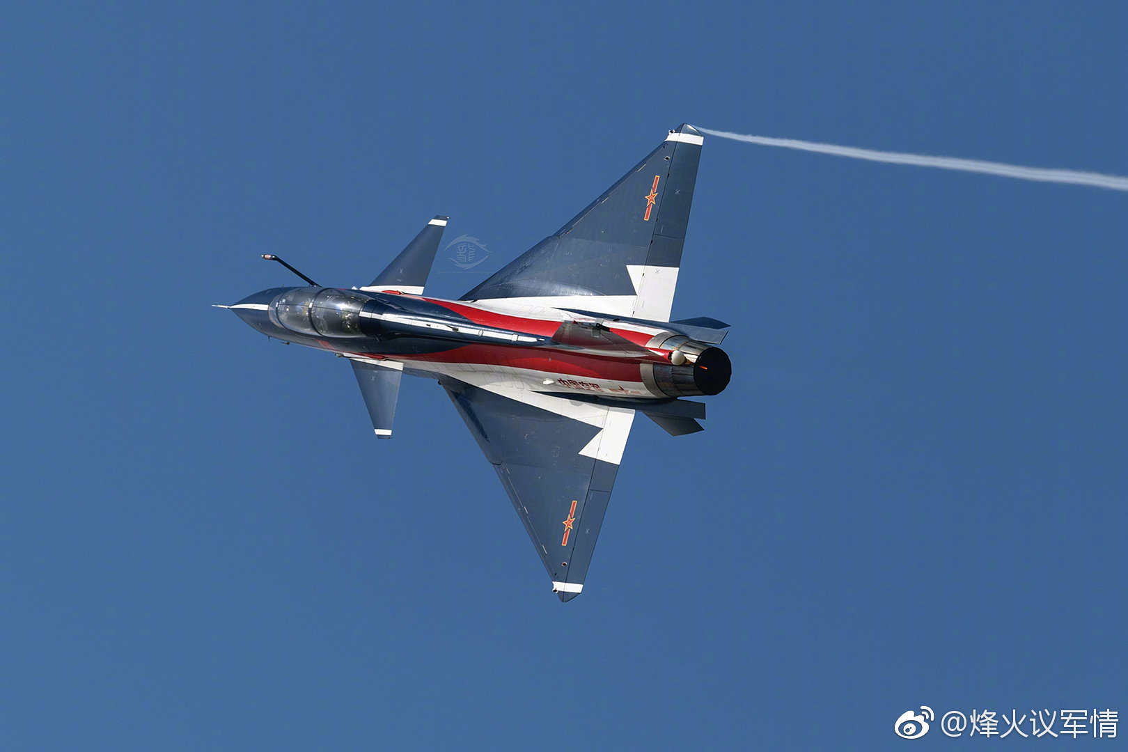 八一队的歼10猛龙战斗机鼎盛白龙摄影