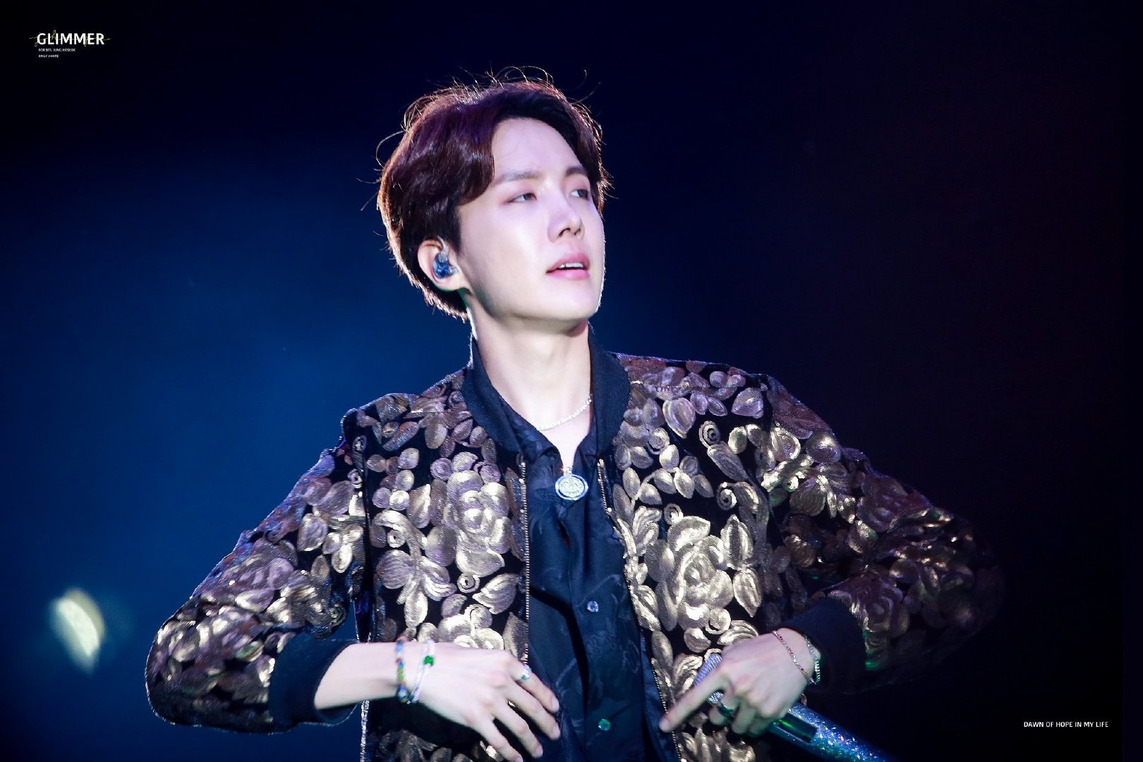 防弹少年团郑号锡成为hot100历史上空降最高记录的韩国男子solo歌手