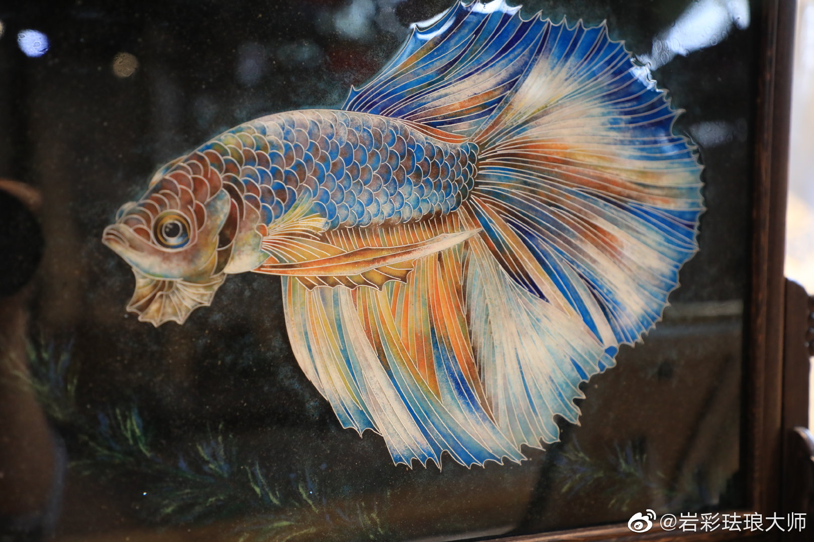 珐琅是外来工艺名称的音译