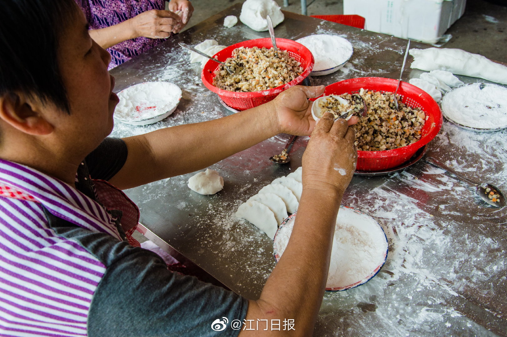五邑家乡美食让人垂涎鹤山市雅瑶黄洞村美食白水角有近百年历史