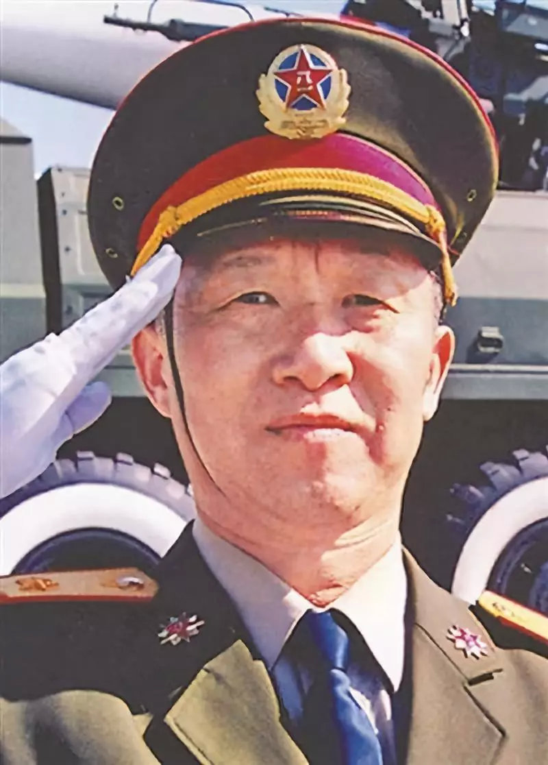 最美奋斗者——杨业功:使命在肩 为国仗剑|新型导弹|官兵_新浪新闻