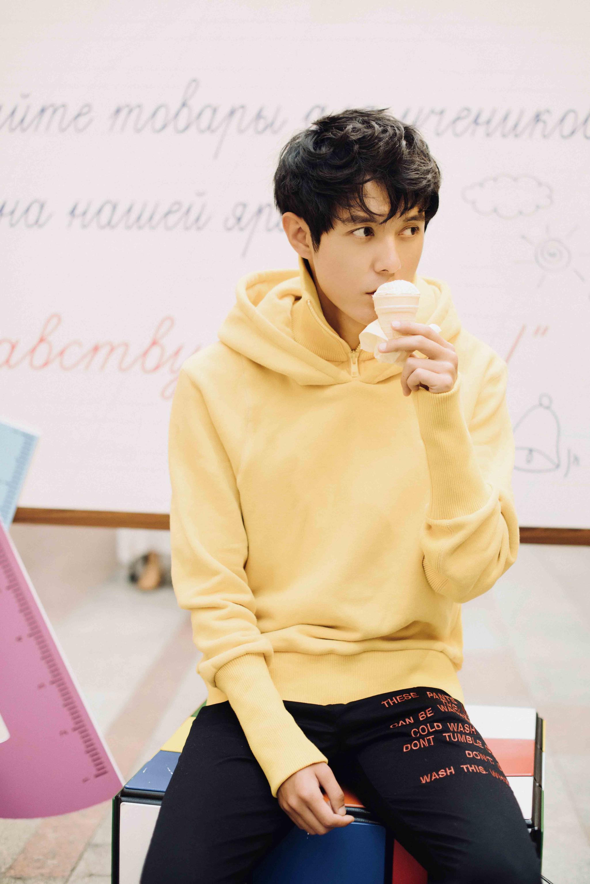 张超独家记忆即将心动上线温暖大片释出定义冬日物语