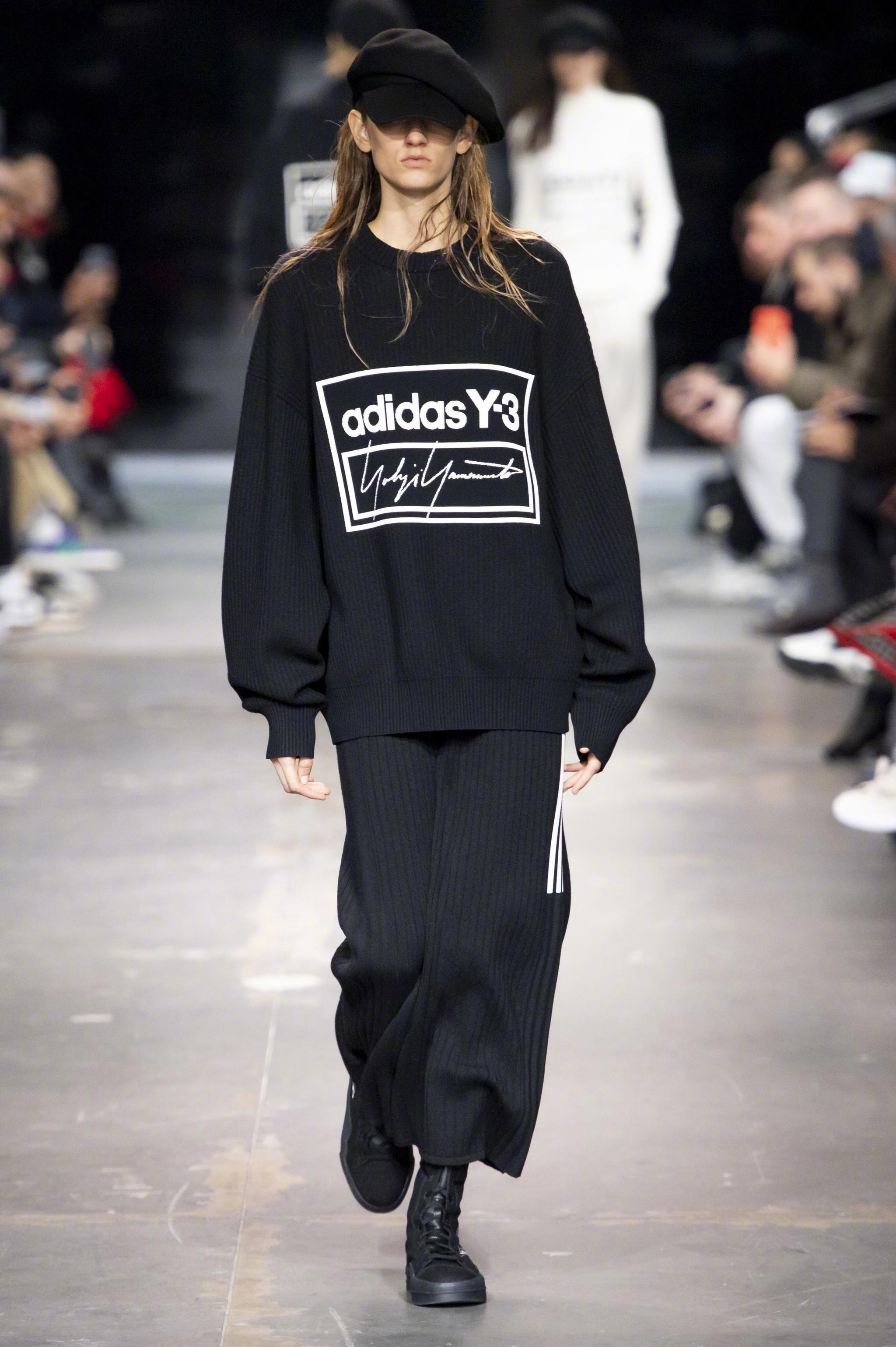 y32019秋冬系列阿迪达斯和山本耀司已经合作了15年