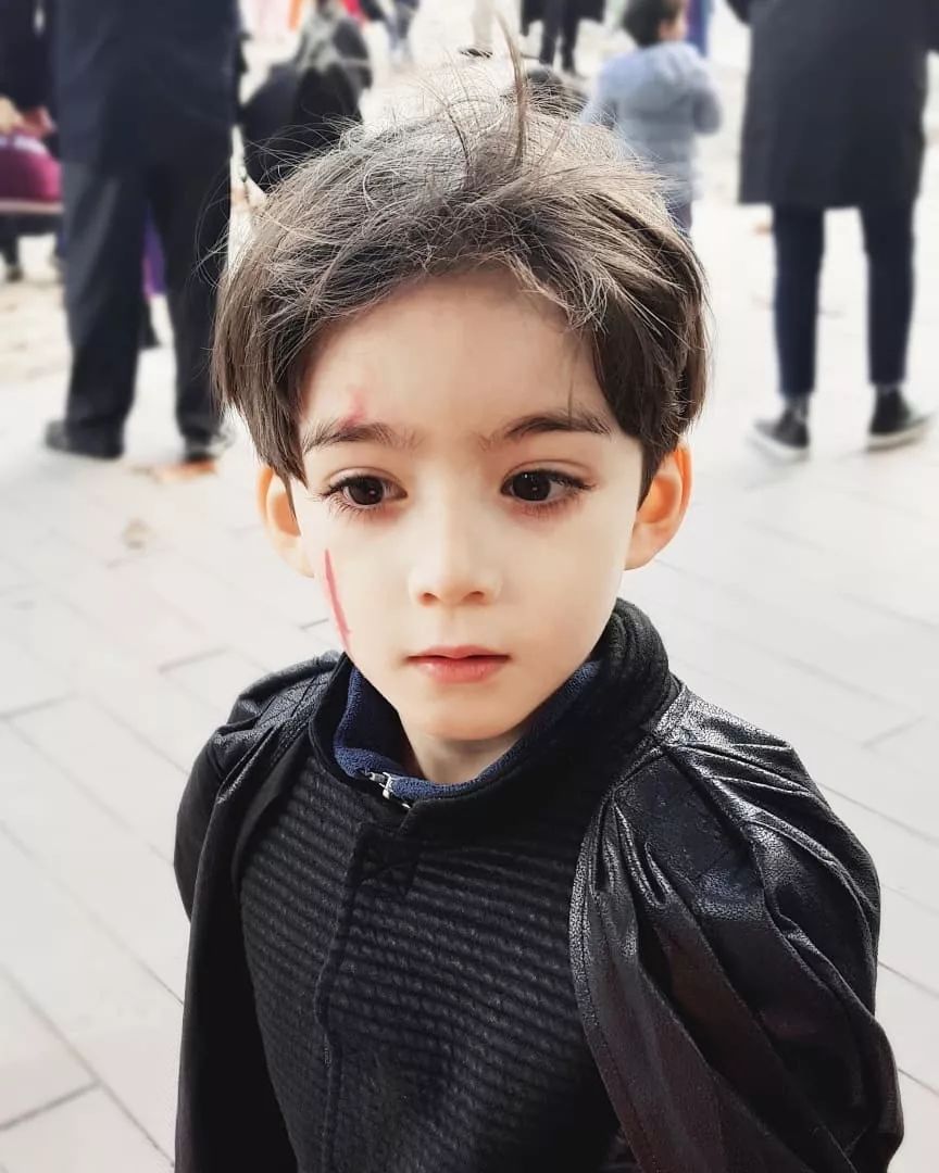 这个混血小男孩让18万人疯狂,网友:又来骗我生儿子