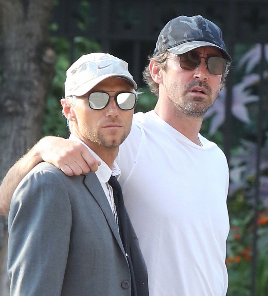 李佩斯和男友matthewfoley纽约出街终于同框啦