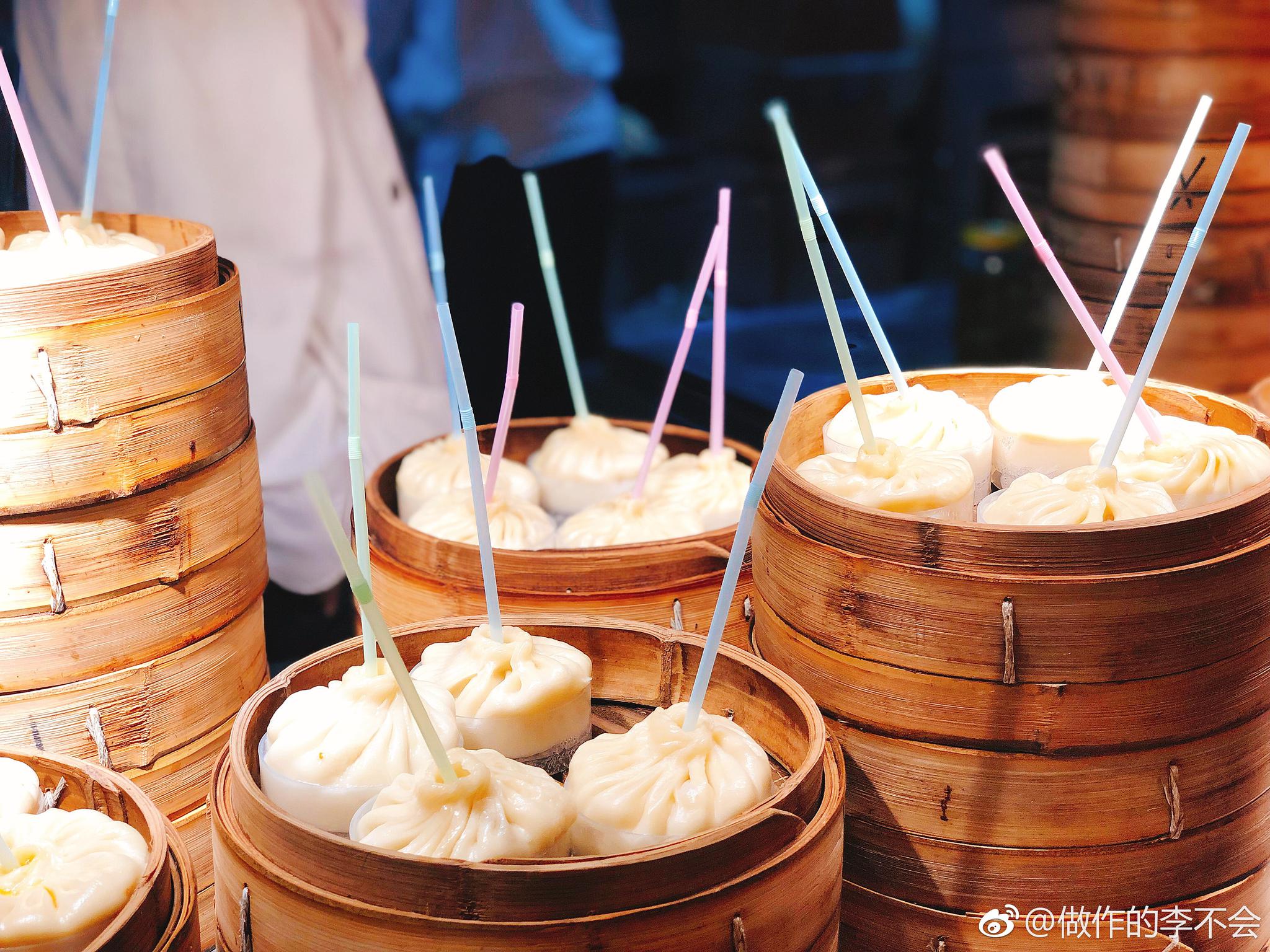 真的是好久都没来过豫园了这次赶着元宵节的尾巴