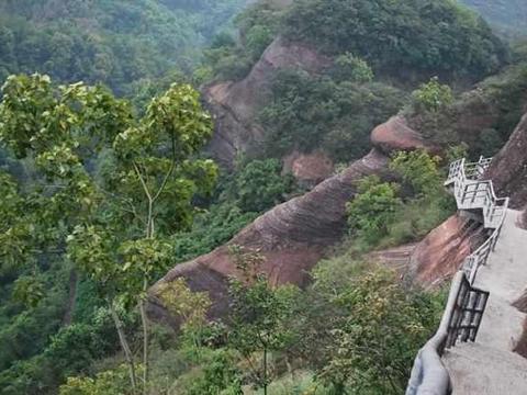 广东北部隐藏的景区,男人去了都会害羞|阴元石|阳元石|景区_新浪新闻
