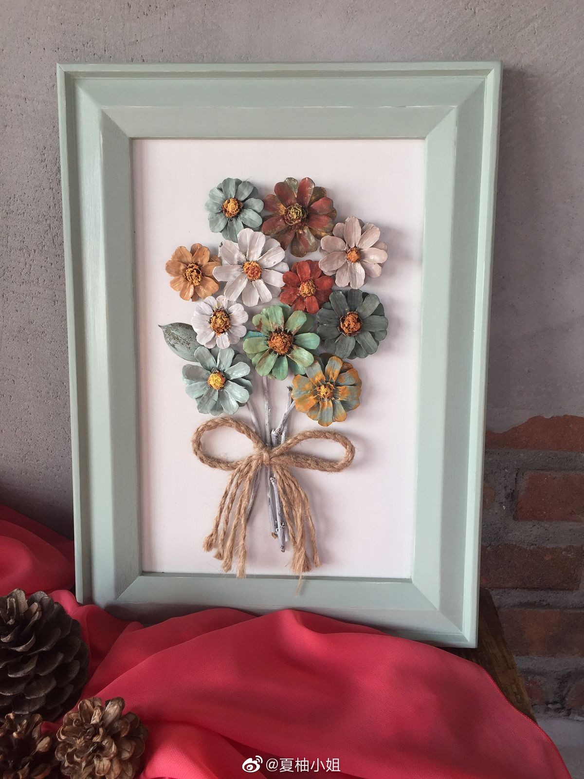 秋天做一波松果装饰画,应时应景,清新治愈