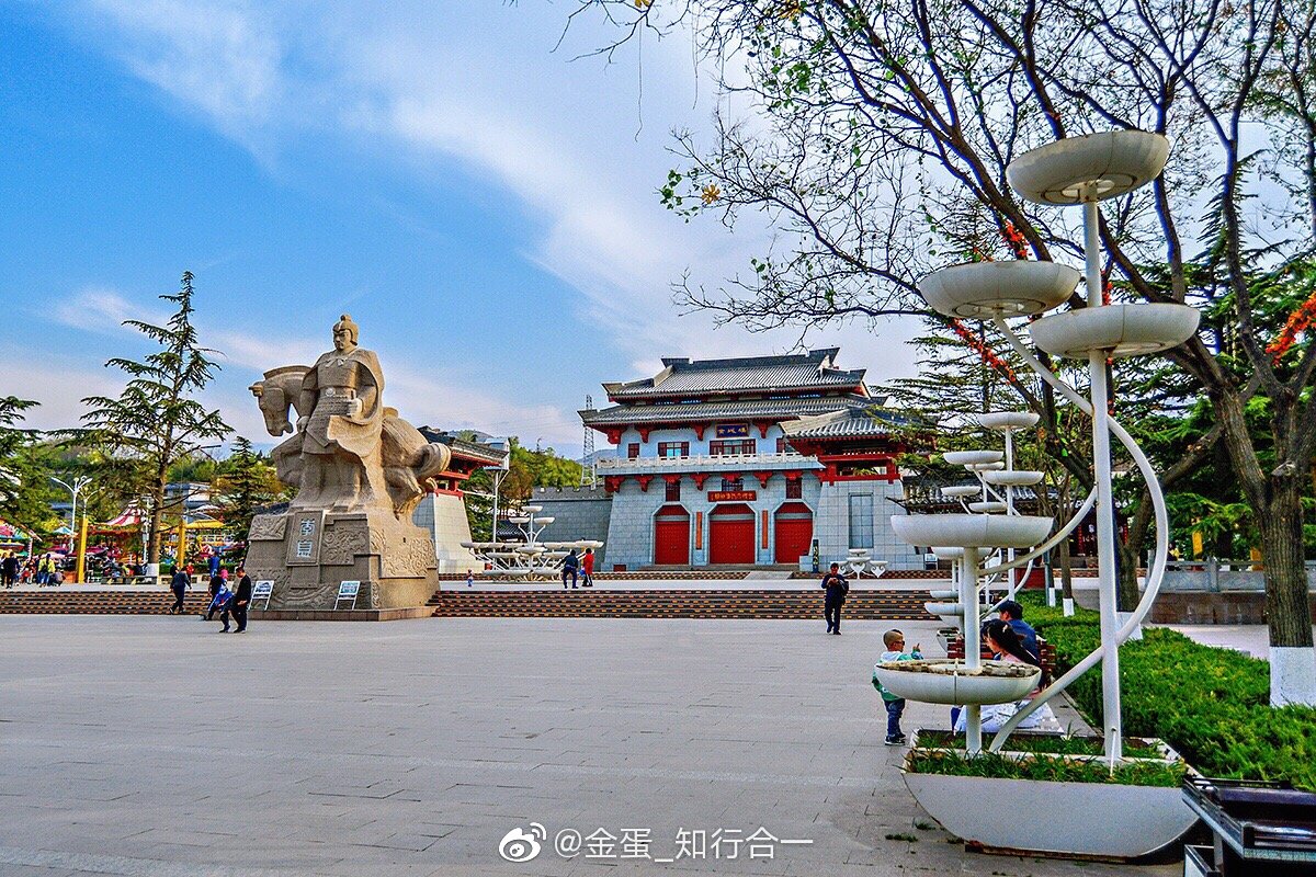 兰州西固区的金城公园这是一座非常惊人的城市公园