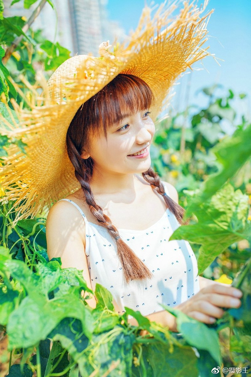 田园草帽少女阳光靓丽吸睛写真集