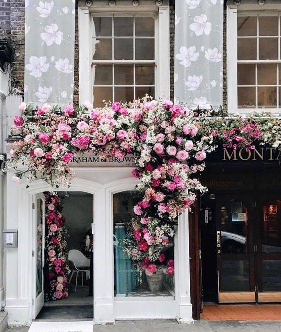 大学生花店创业计划 网上花店的经营策略