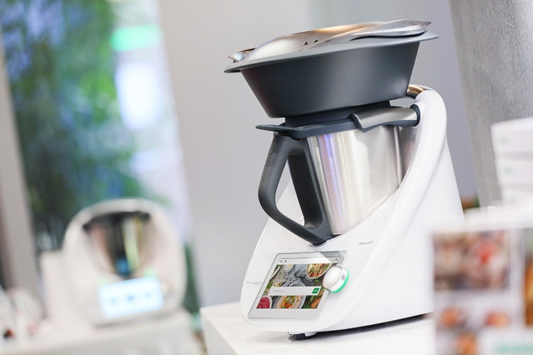 美善品举行圣诞派对 全新多功能料理机tm6精彩亮相