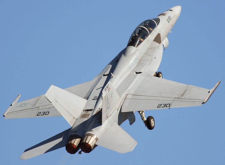 该战机就综合作战能力来说,甚至超过了f-18.