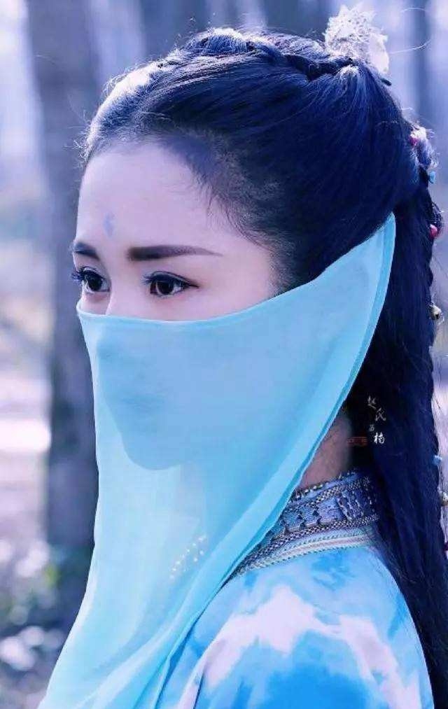 古装剧中最美的蒙面没人,唐嫣赵丽颖最好认,全认识的都是大神.