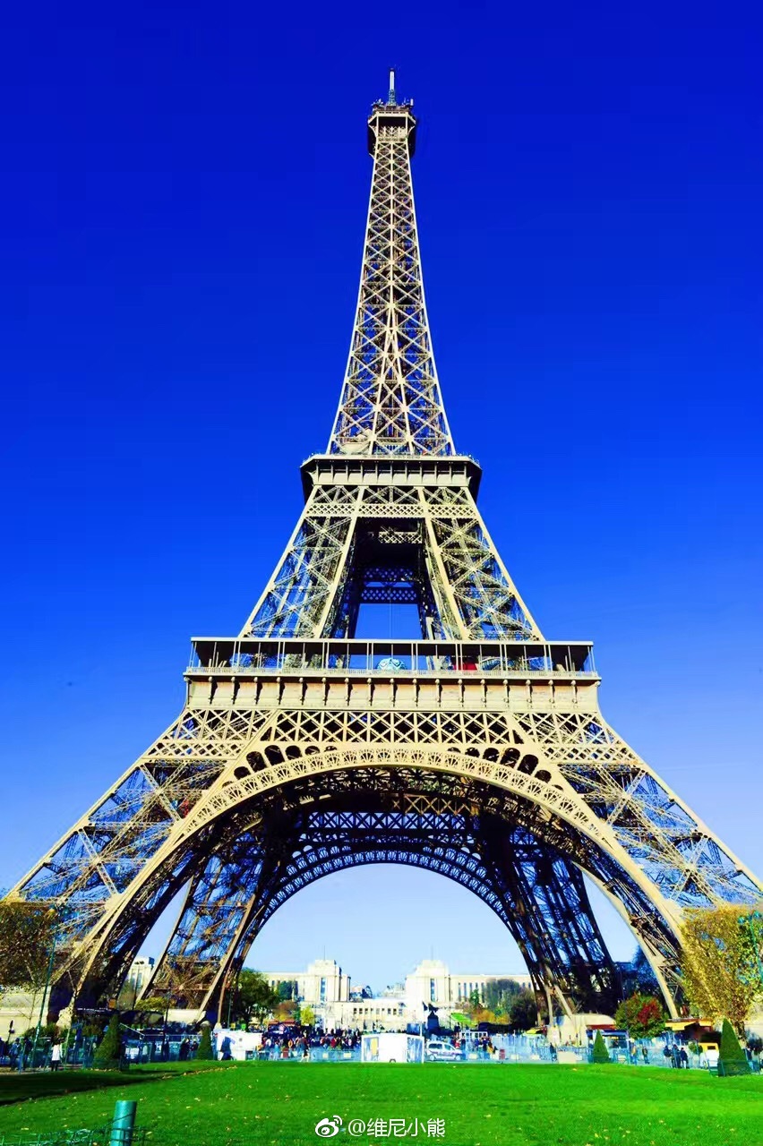 巴黎paris闻名世人的浪漫时尚之都