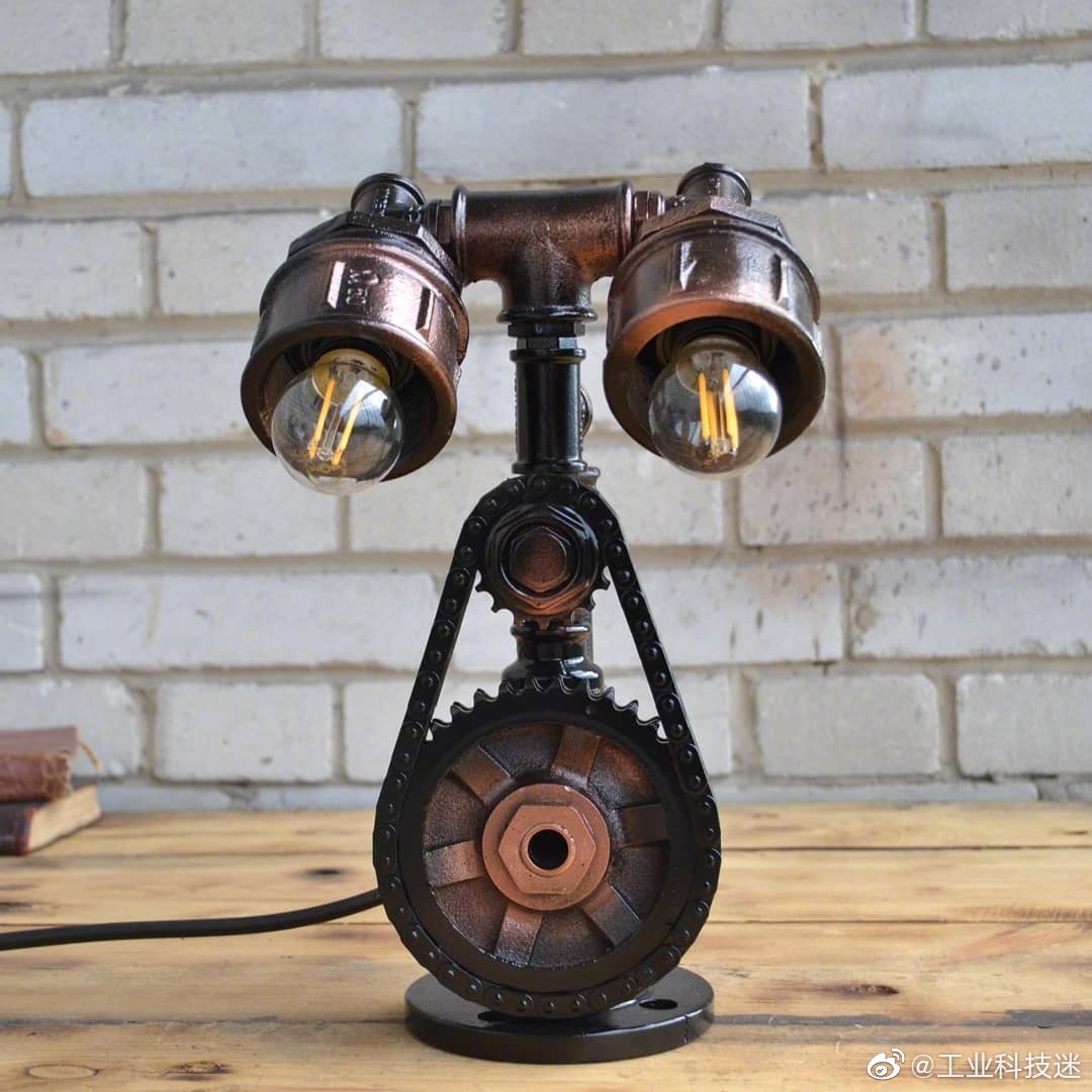 工业艺术人,everything can be table lamp