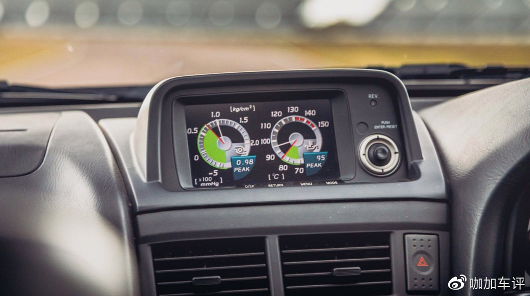 朝花夕拾 —— 试驾日产skyline r34 gt-r(译)