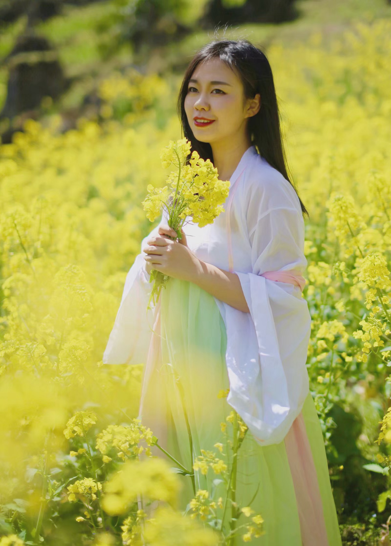 小龙女刘亦菲?神仙姐姐李若彤|仙女|李若彤|神仙姐姐_新浪新闻