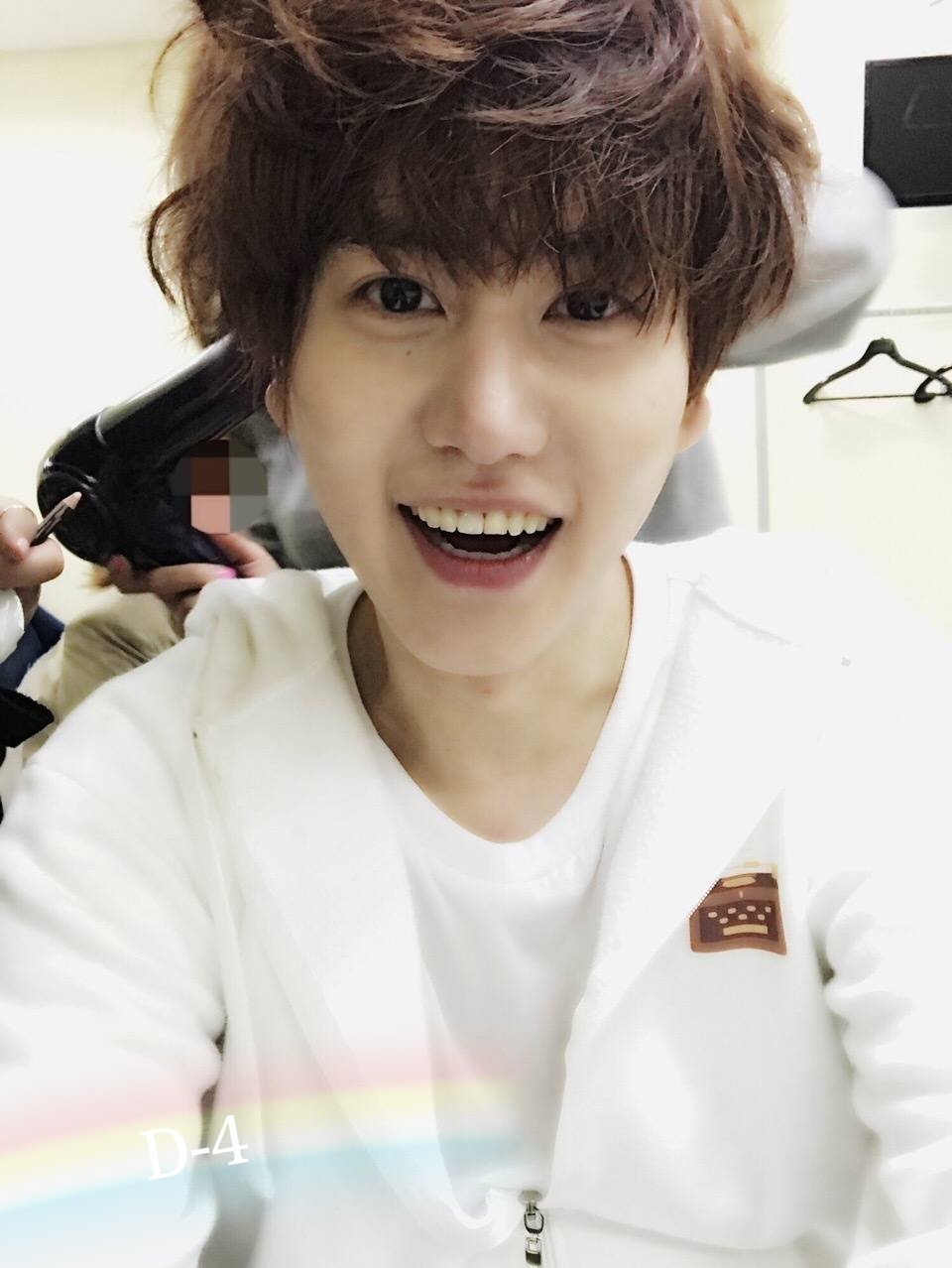 小嗲精曺圭贤也退伍了superjunior全员归来十年了啊