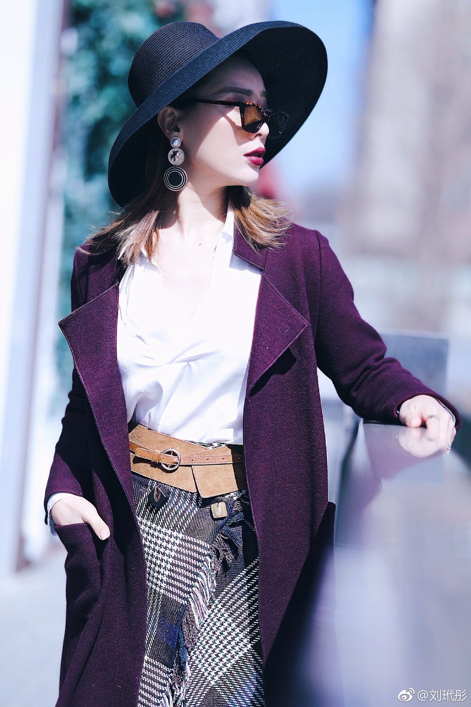 一直偏爱着女神奥黛丽赫本是她让我知道了优雅是唯一不会褪色的美丽