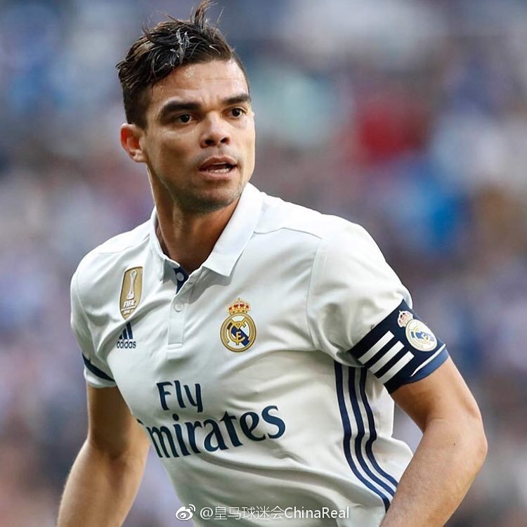 祝皇马传奇佩佩生日快乐!