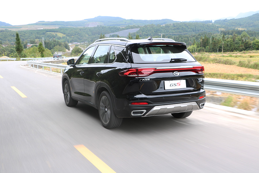 更符合大众审美 试驾广汽传祺gs5